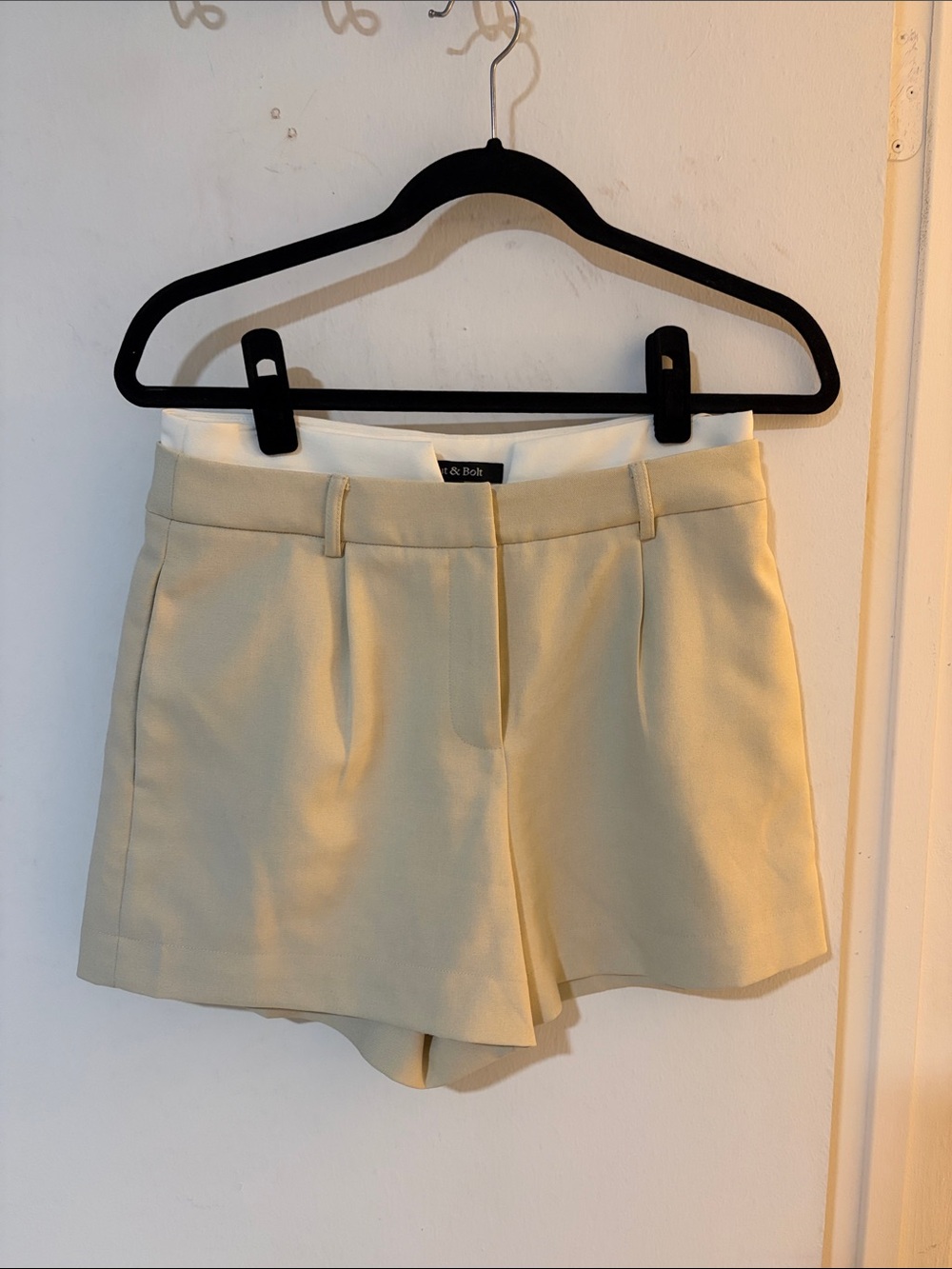 Tailored Cream High-Rise Women's Bermuda Shorts